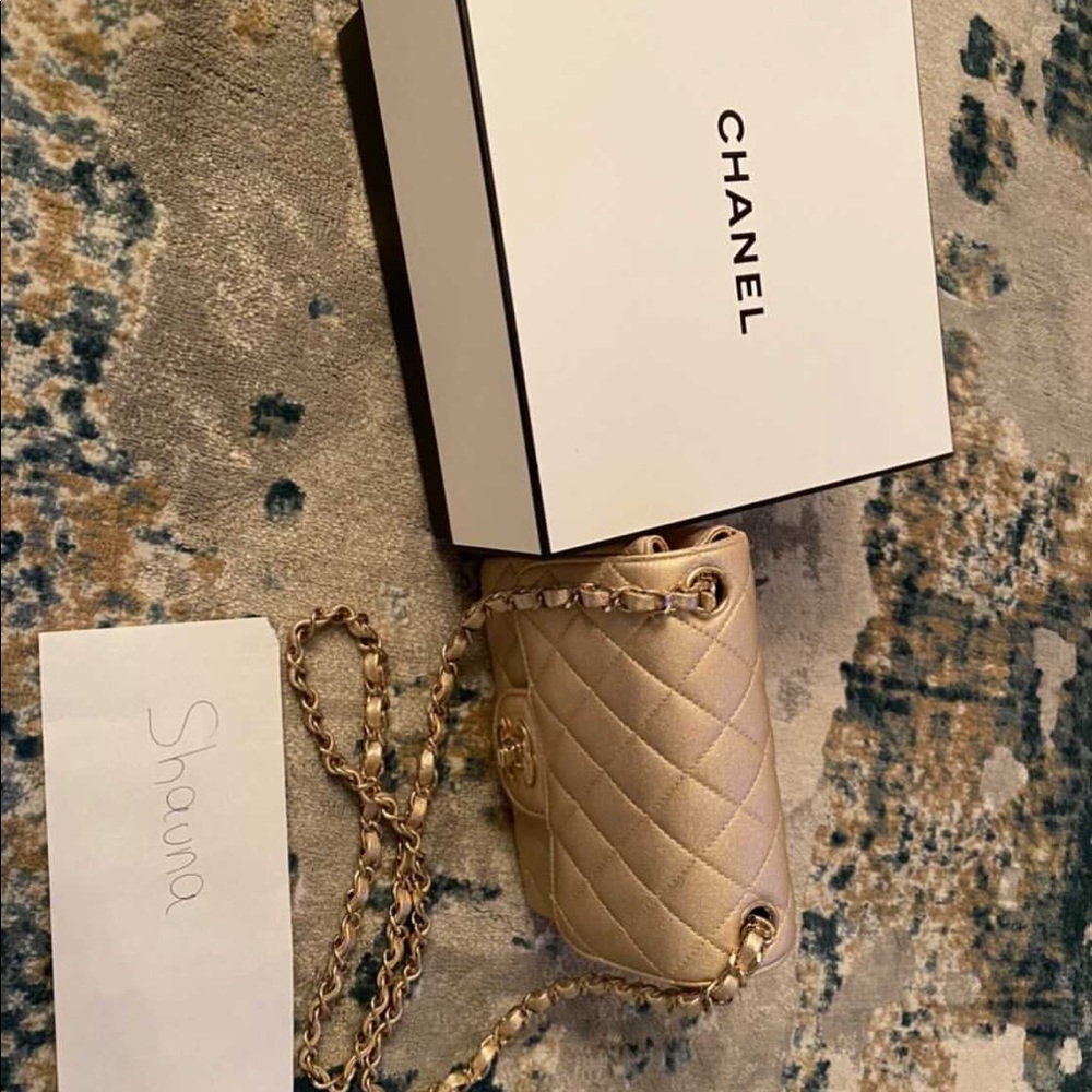 Chanel 21p square mini GOLD BNIB . It comes full - Picture 2 of 5